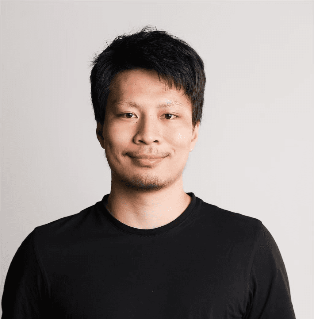 Headshot of Anran L.